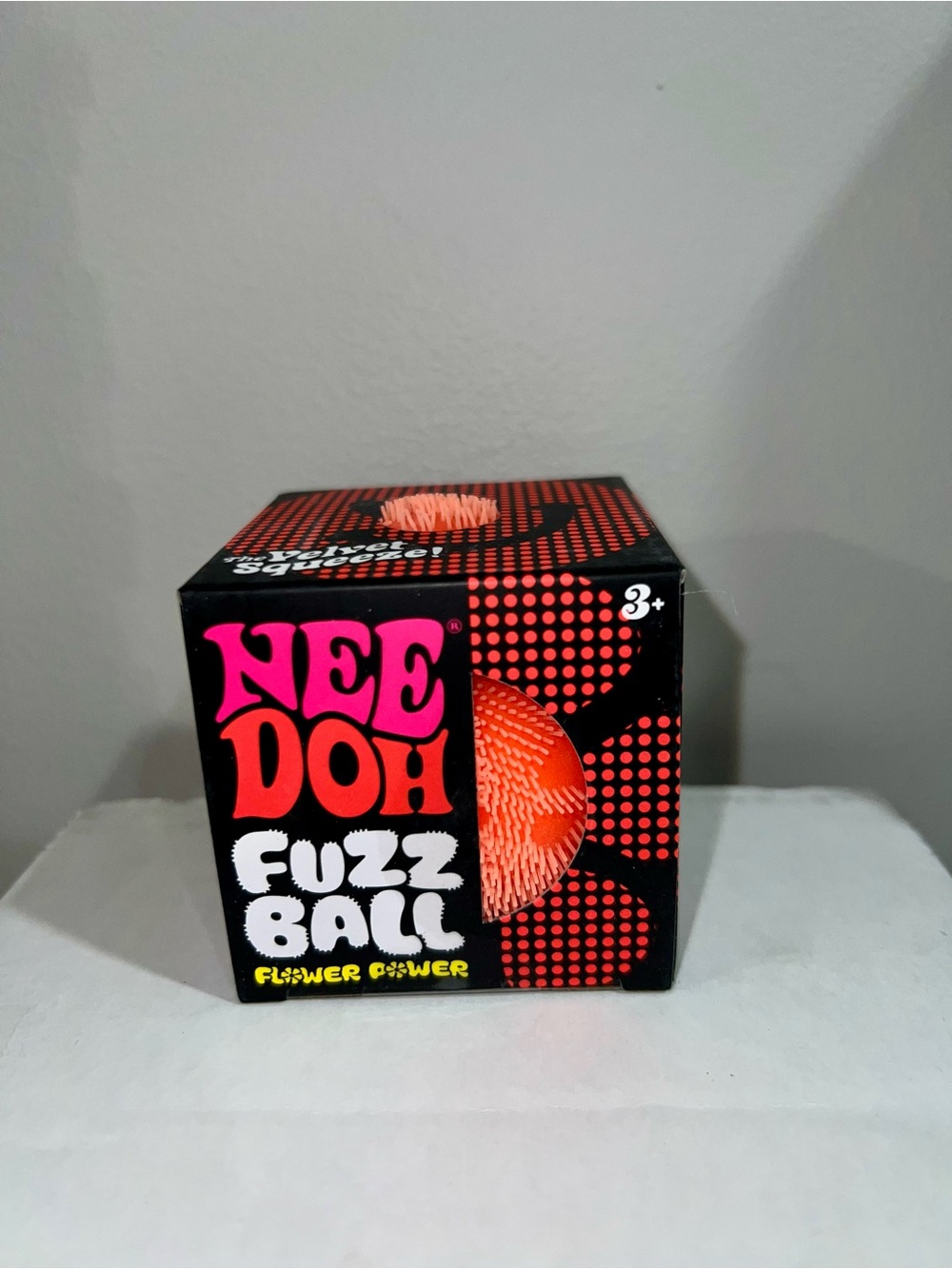 Needoh Fuzz Ball Flower Power - Orange